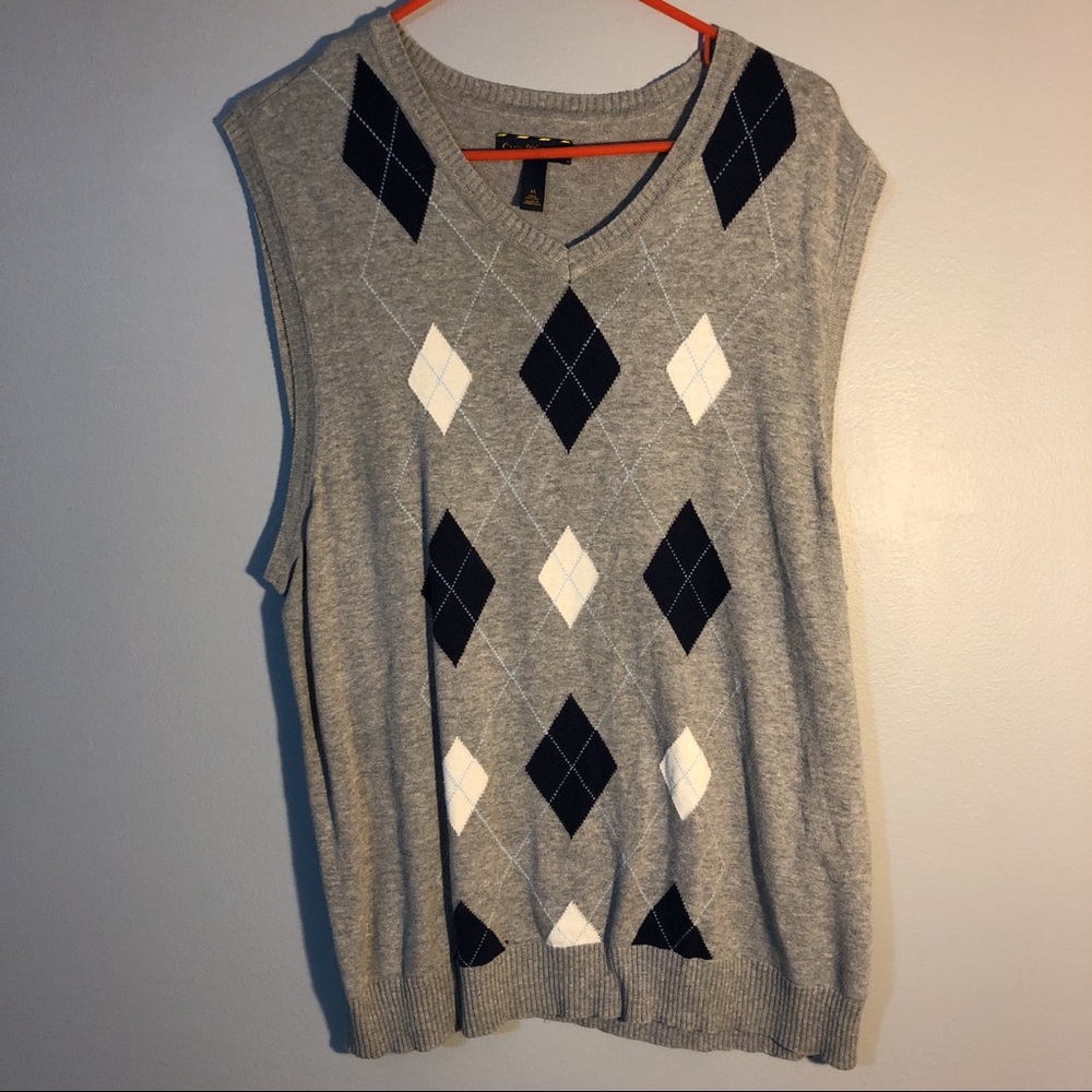 Medium club room sweater vest blue and gray